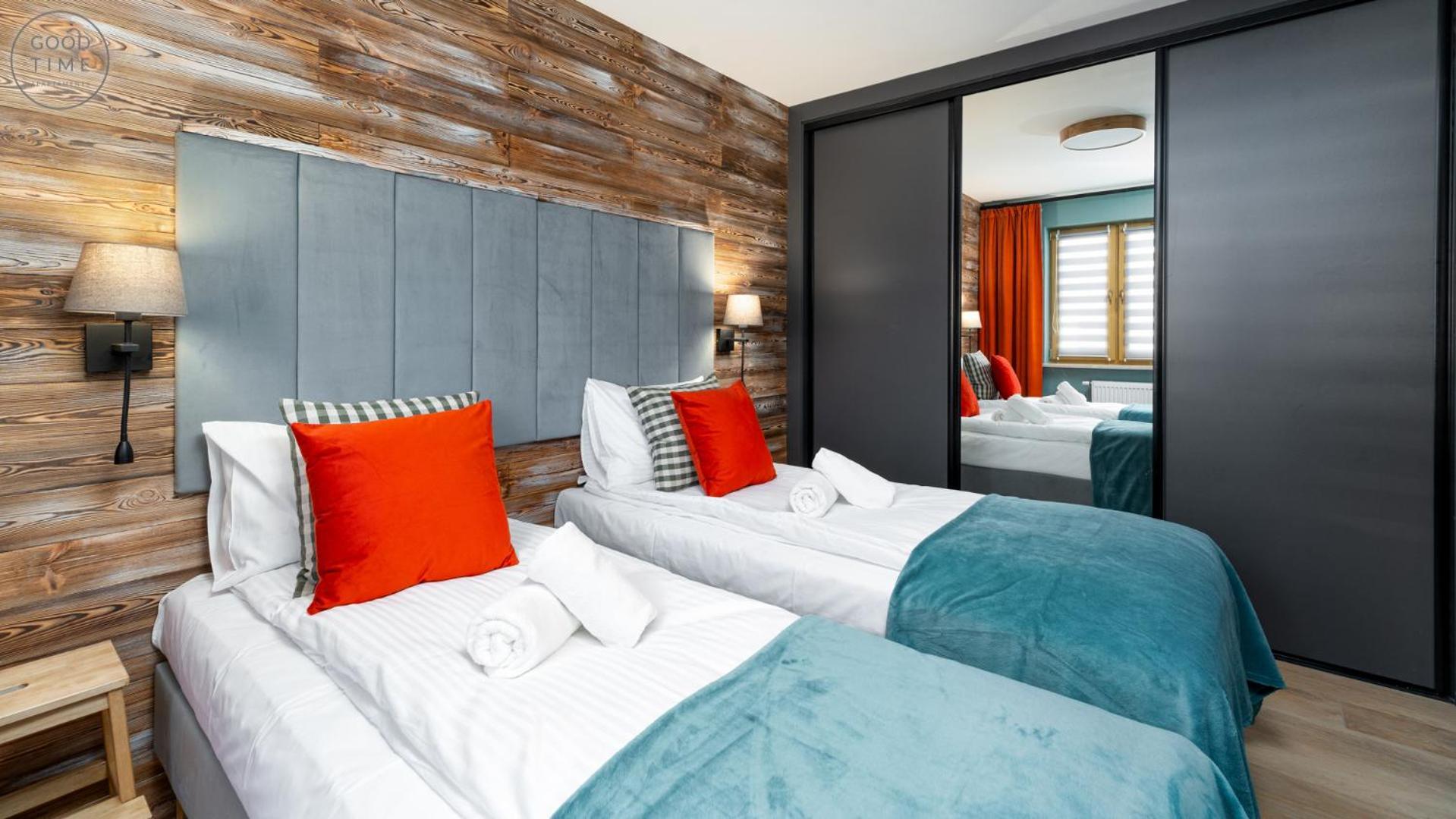 Apartamenty Good Time- Centrum, Blisko Wyciagu I Szlakow ชกลาร์สกา ปอเรมบา ภายนอก รูปภาพ