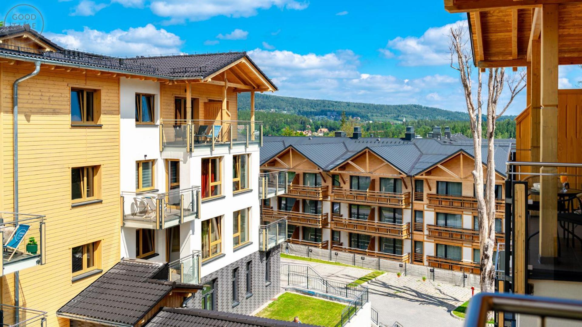 Apartamenty Good Time- Centrum, Blisko Wyciagu I Szlakow ชกลาร์สกา ปอเรมบา ภายนอก รูปภาพ