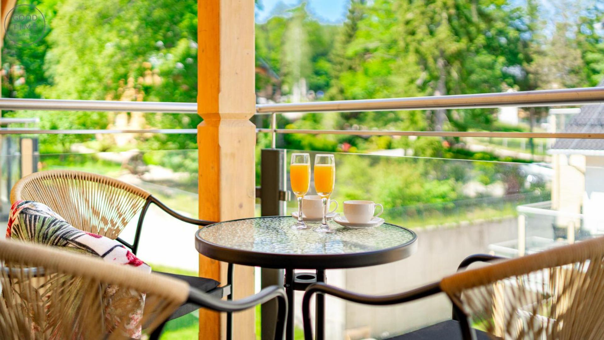 Apartamenty Good Time- Centrum, Blisko Wyciagu I Szlakow ชกลาร์สกา ปอเรมบา ภายนอก รูปภาพ
