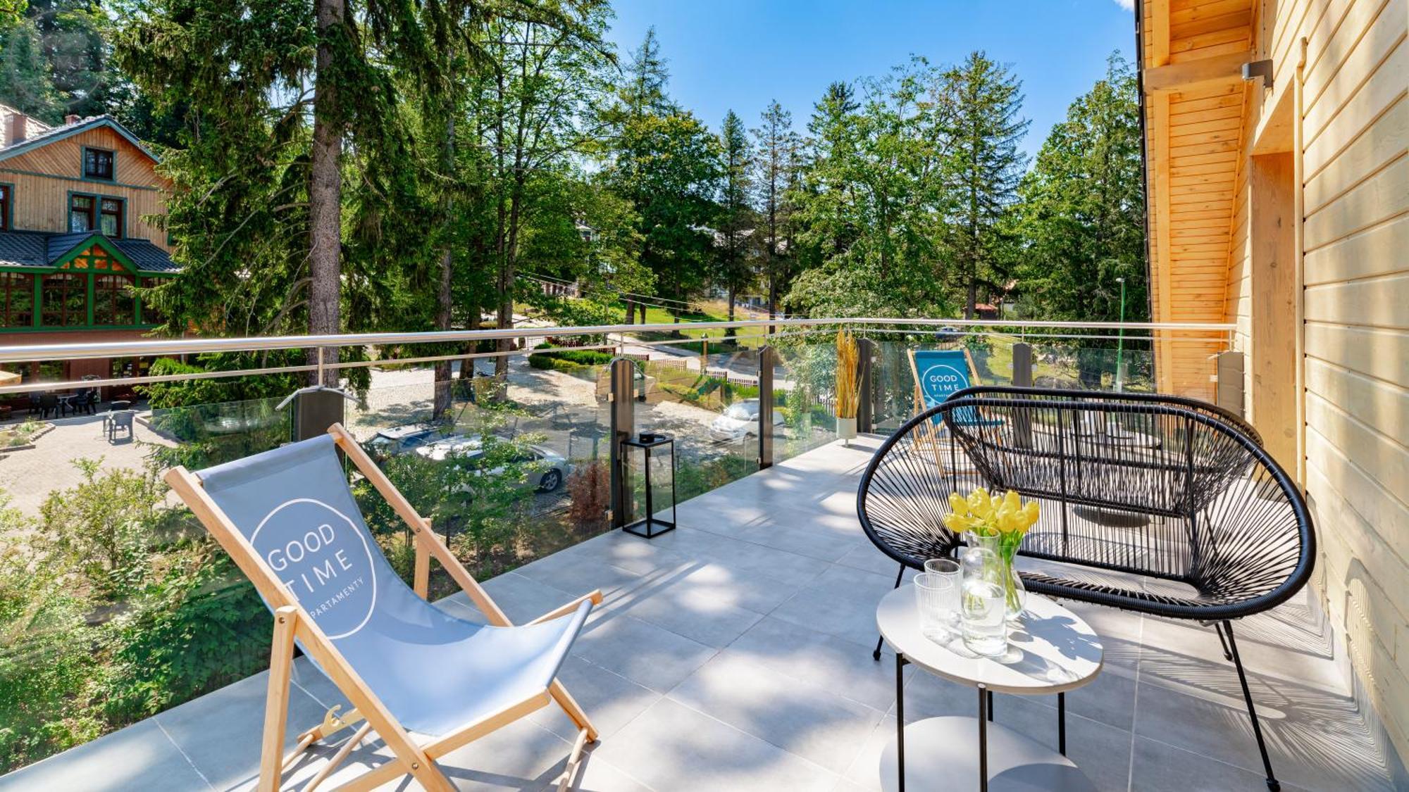 Apartamenty Good Time- Centrum, Blisko Wyciagu I Szlakow ชกลาร์สกา ปอเรมบา ภายนอก รูปภาพ