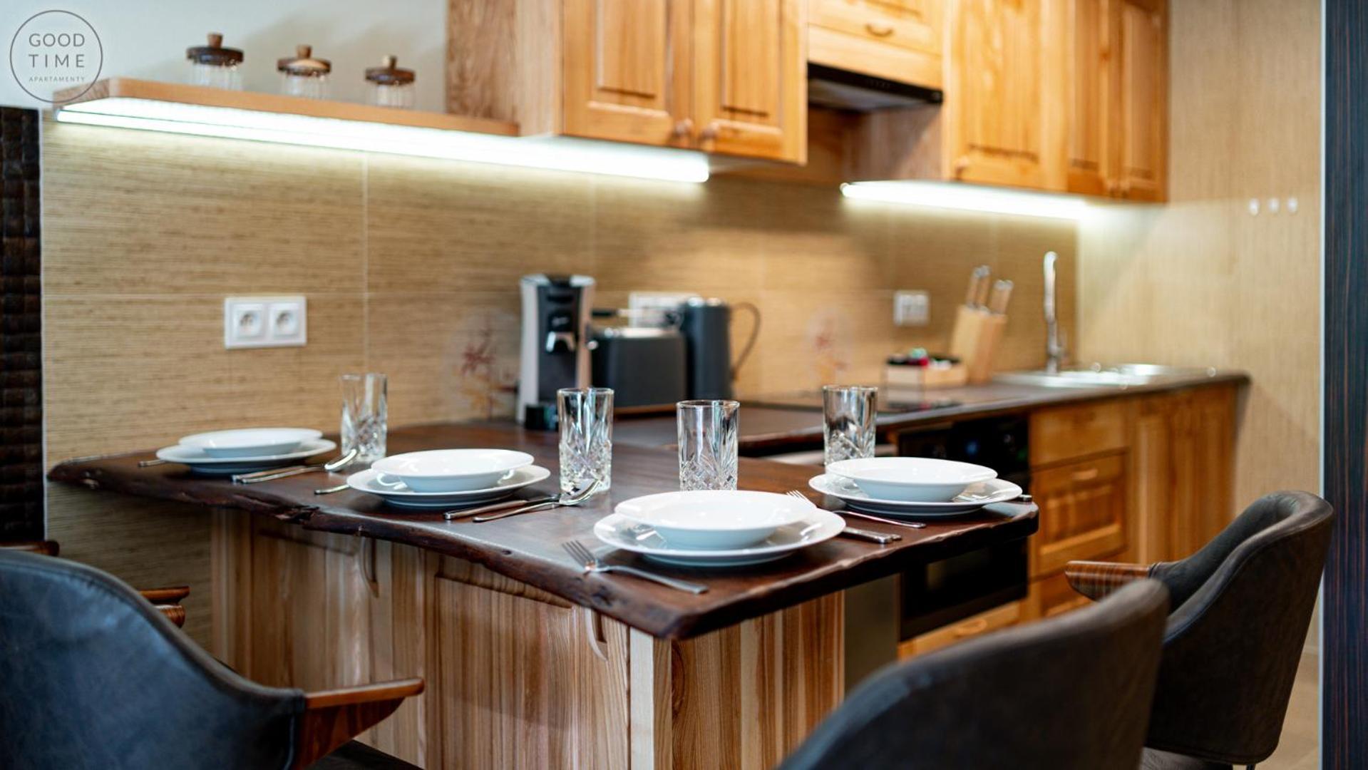 Apartamenty Good Time- Centrum, Blisko Wyciagu I Szlakow ชกลาร์สกา ปอเรมบา ภายนอก รูปภาพ